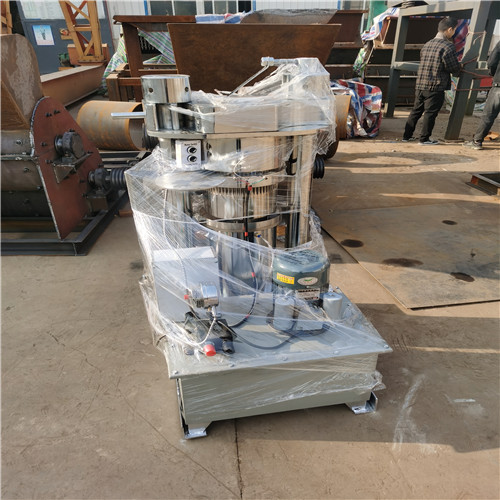 米兰体育官方APP下载:全自动液压榨油机的结构及特色